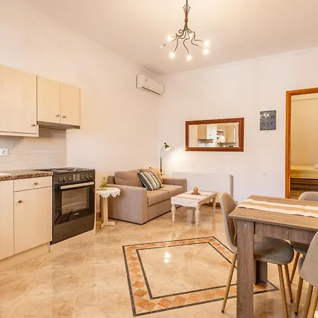 Hébergement de vacances House For Two!!