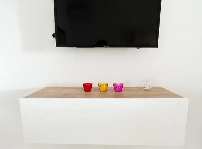 House For Two!! Angairia