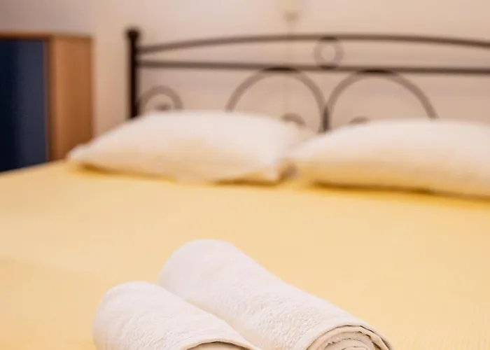 House For Two!! Angairia